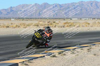 media/Jan-10-2025-CVMA Friday Practice (Fri) [[489e0da257]]/Group 4 and Trackday/Session 2 (Turn 4 Inside)/